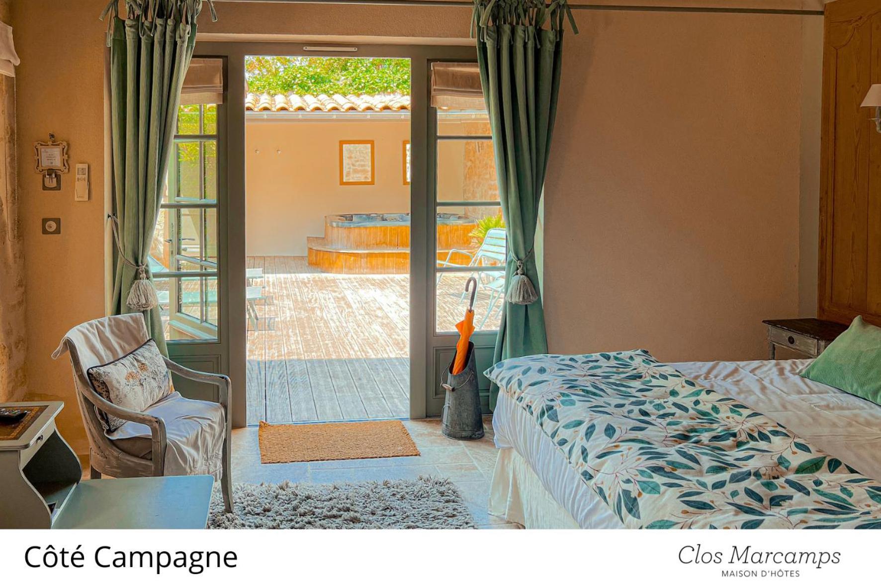 Clos Marcamps - Teritoria Prignac-et-Marcamps Bilik gambar